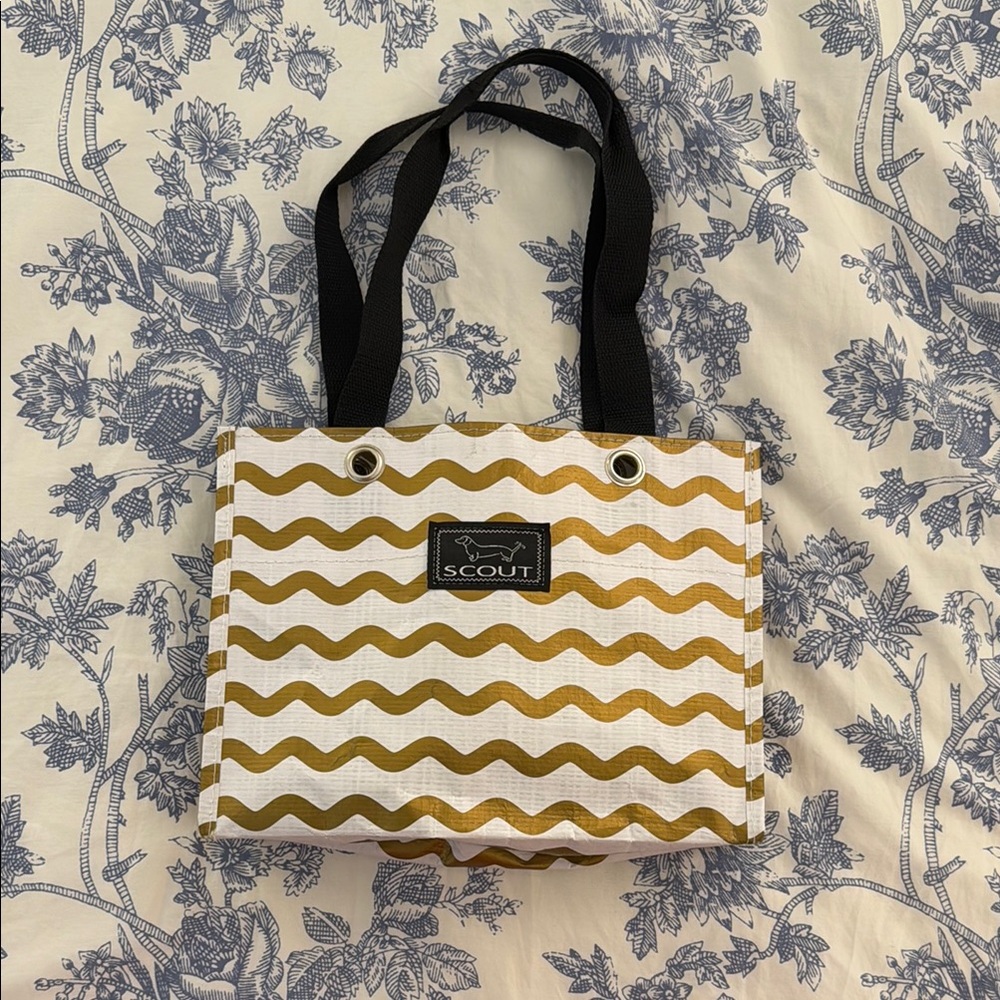 SCOUT Gold and White Tote Bag